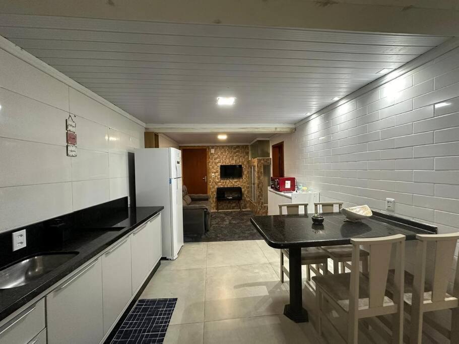 Moradas Desterro, Proximo Ao Aeroporto 01 Florianópolis Exteriör bild
